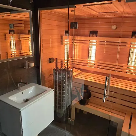 So Saunou, Primo Stary Smokovec Apartment