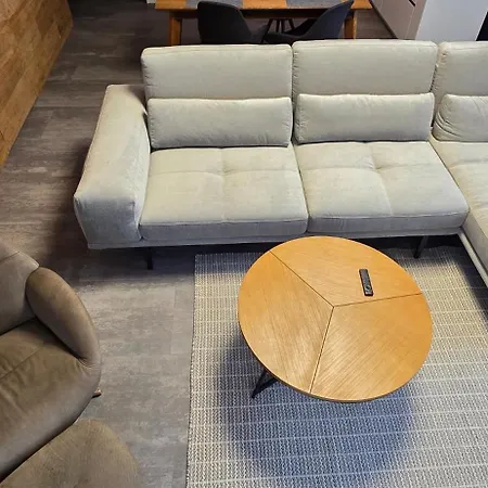 So Saunou, Primo Stary Smokovec *