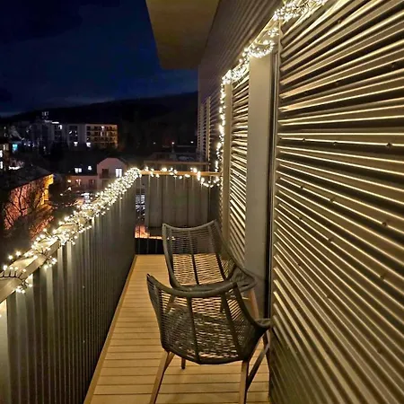 So Saunou, Primo Stary Smokovec *